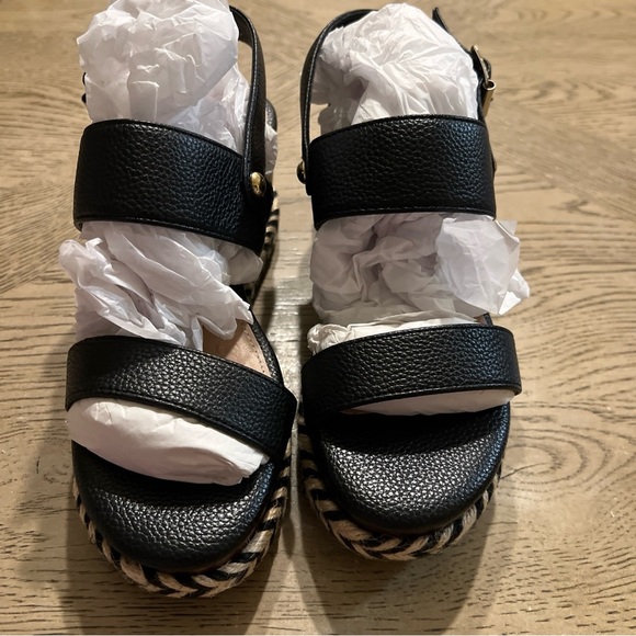 BCBG MAXAZRIA Womens Black 1-1/2" Wooden Platform Wedge Slingback Sandal 6M - Picture 3 of 4